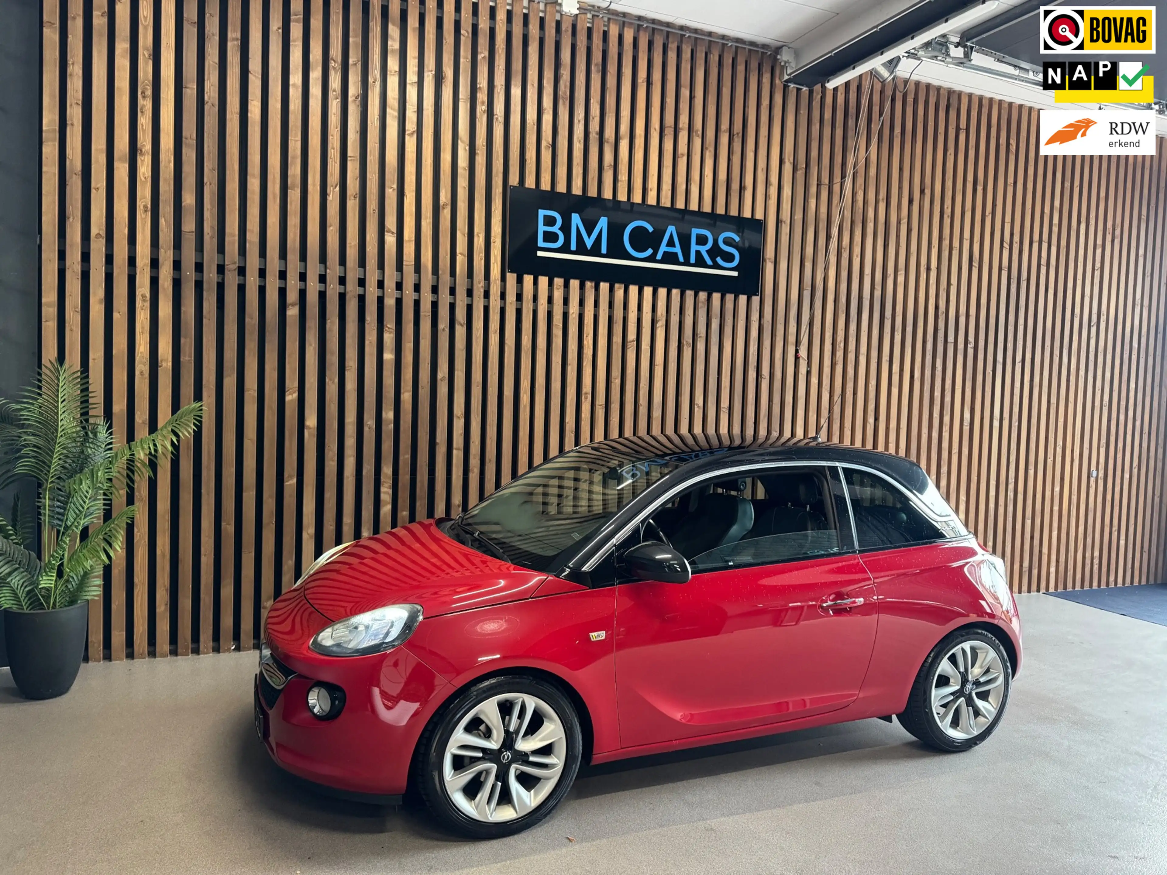 Opel Adam 1.4 Glam Airco,Led,Panodak