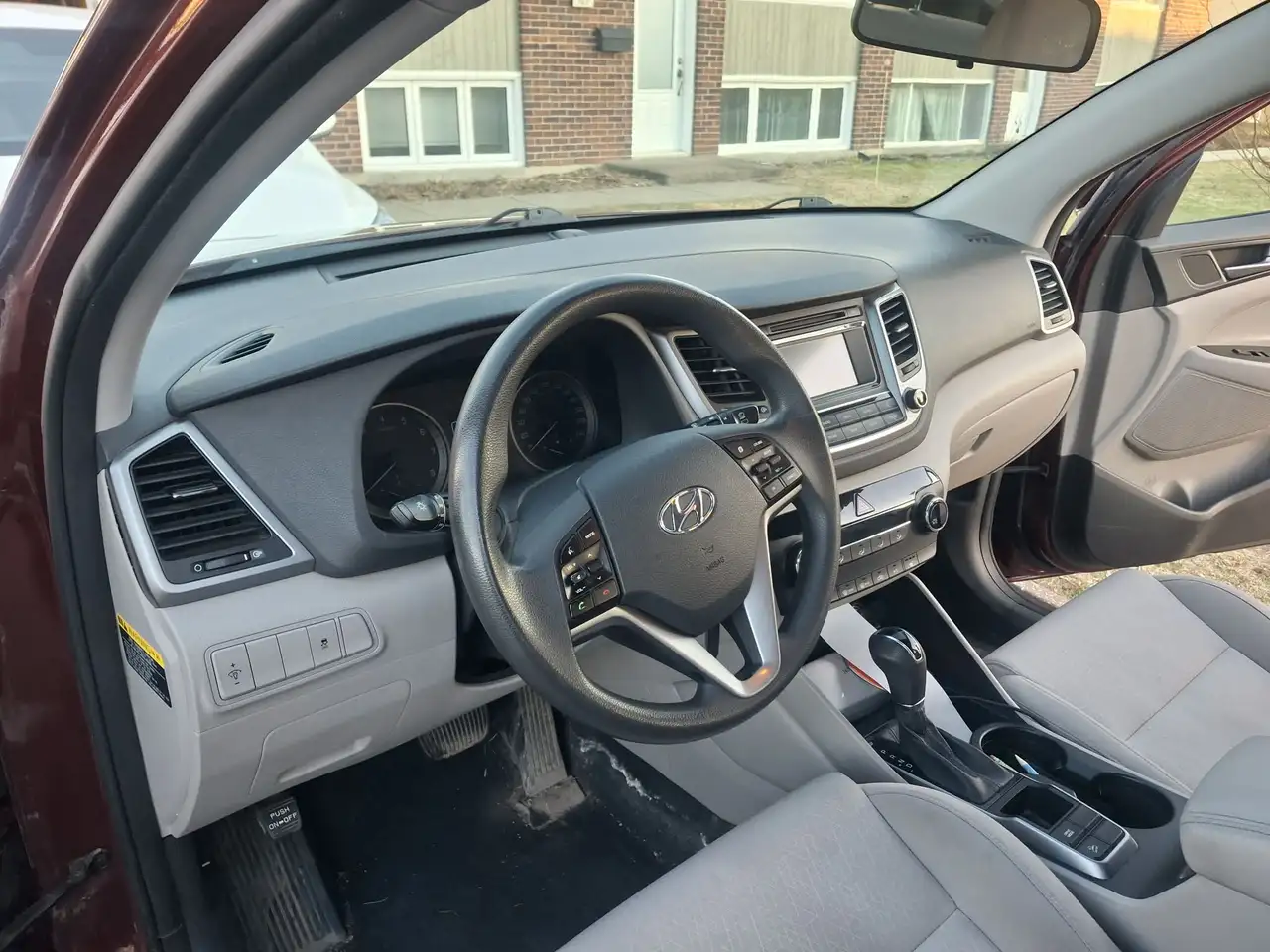 Hyundai TUCSON снимка Hyundai TUCSON