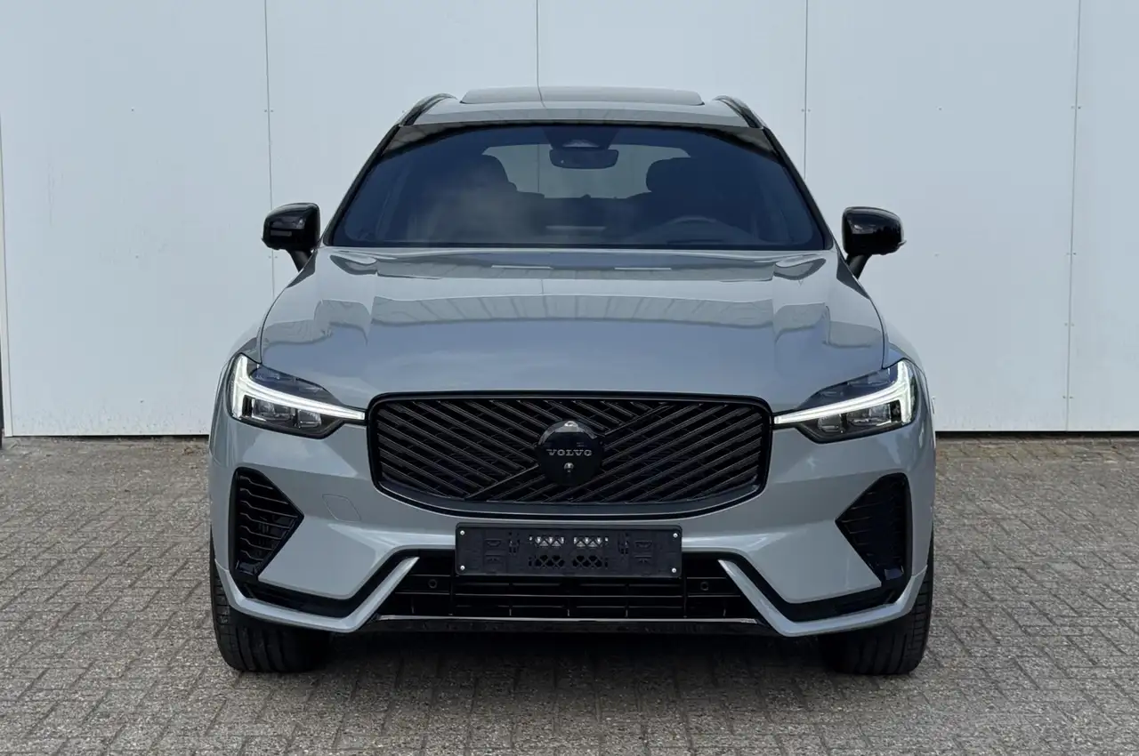 Volvo XC60 2026 — фото 13