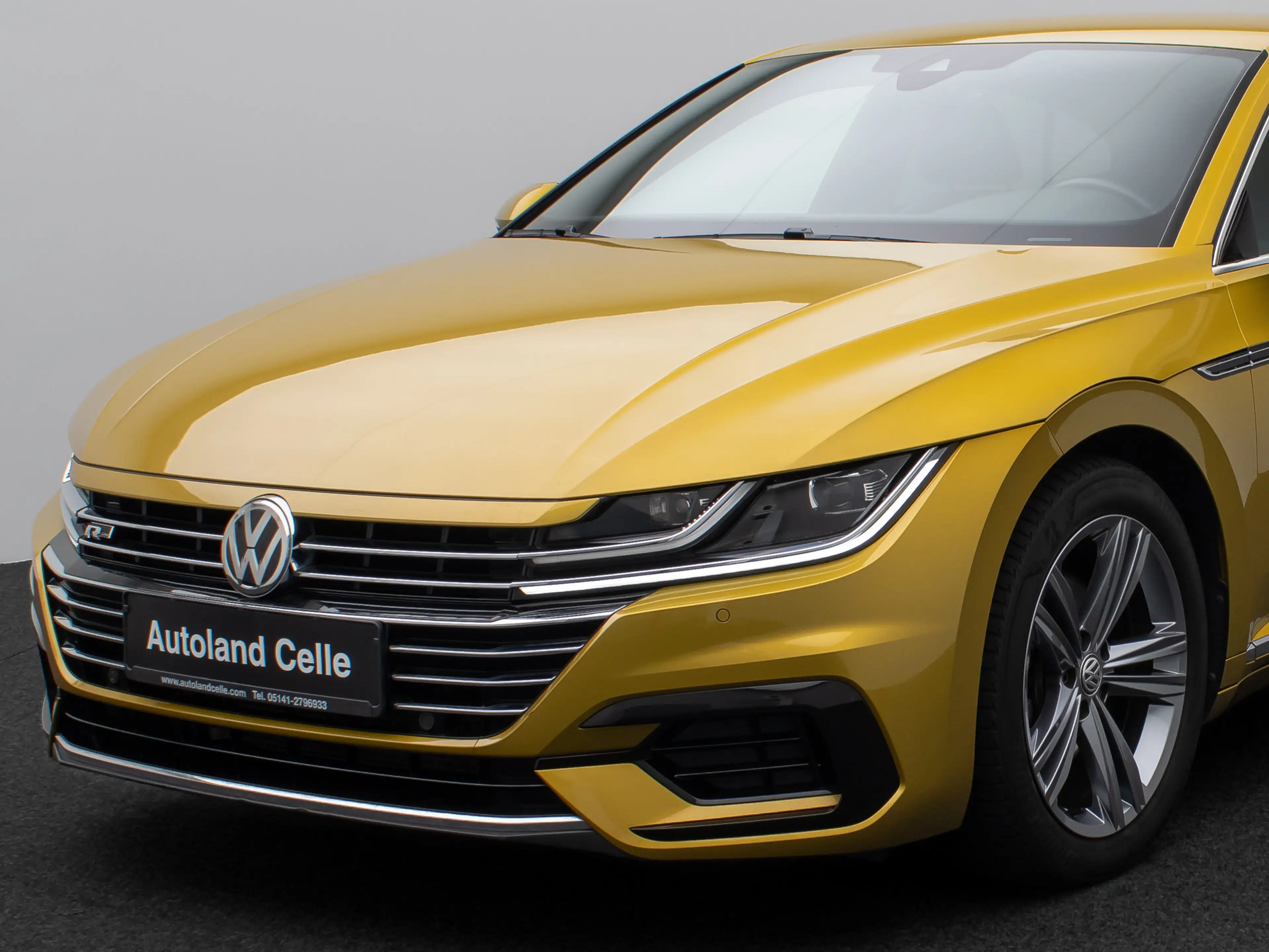 Volkswagen Arteon R-Line Kamera Fernlichtassist ACC 8Fach — photo 16