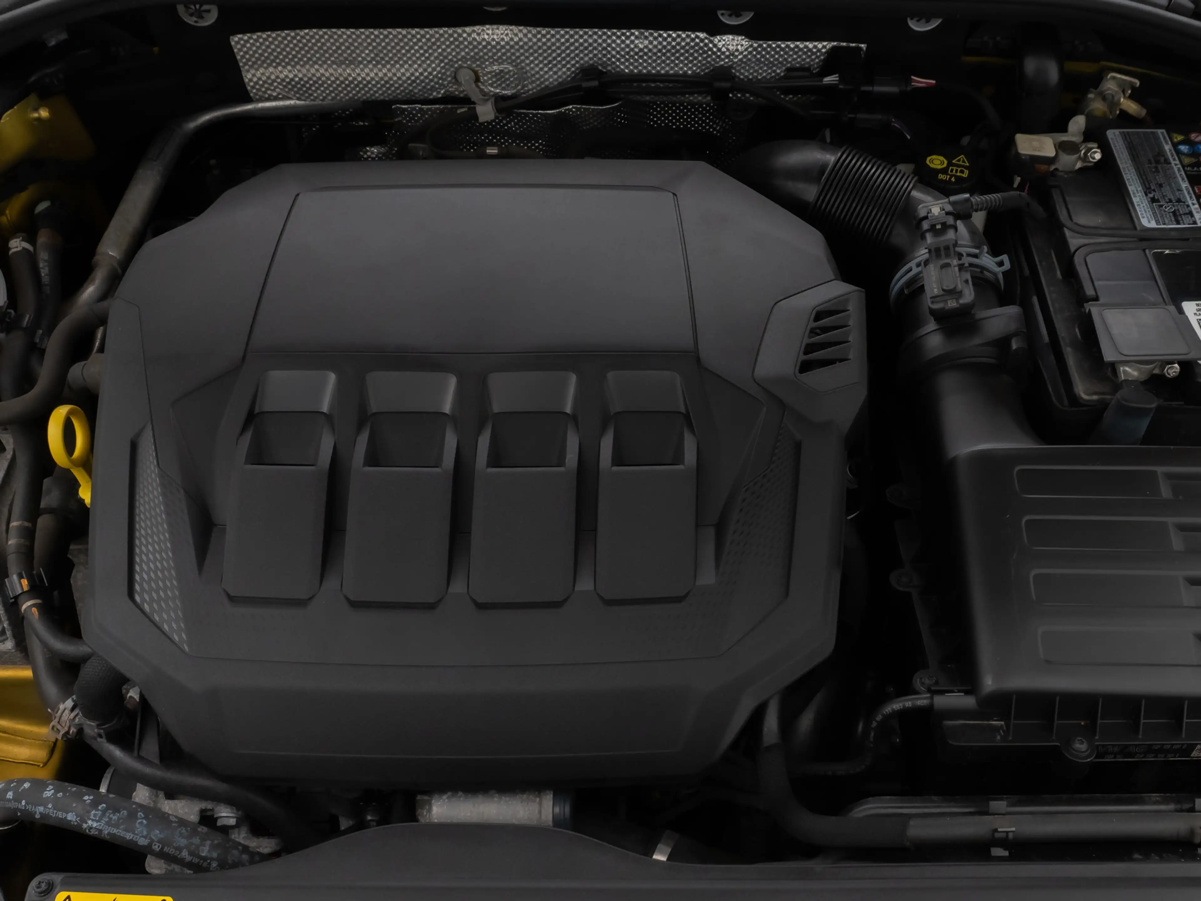 Volkswagen Arteon R-Line Kamera Fernlichtassist ACC 8Fach — photo 18