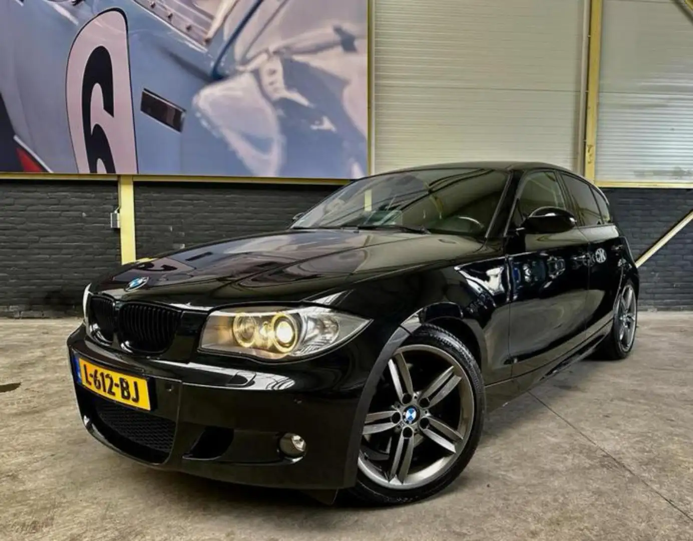 BMW 130 1-serie 130i| M-SPORT| HANDBAK| COMPLETE HISTORIE| Noir - 1