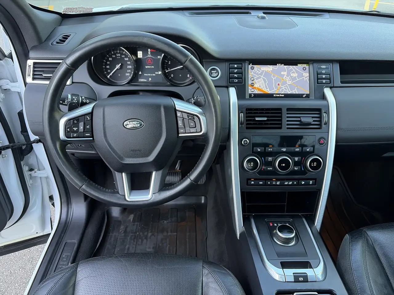 Land Rover Discovery Sport снимка Land Rover Discovery Sport