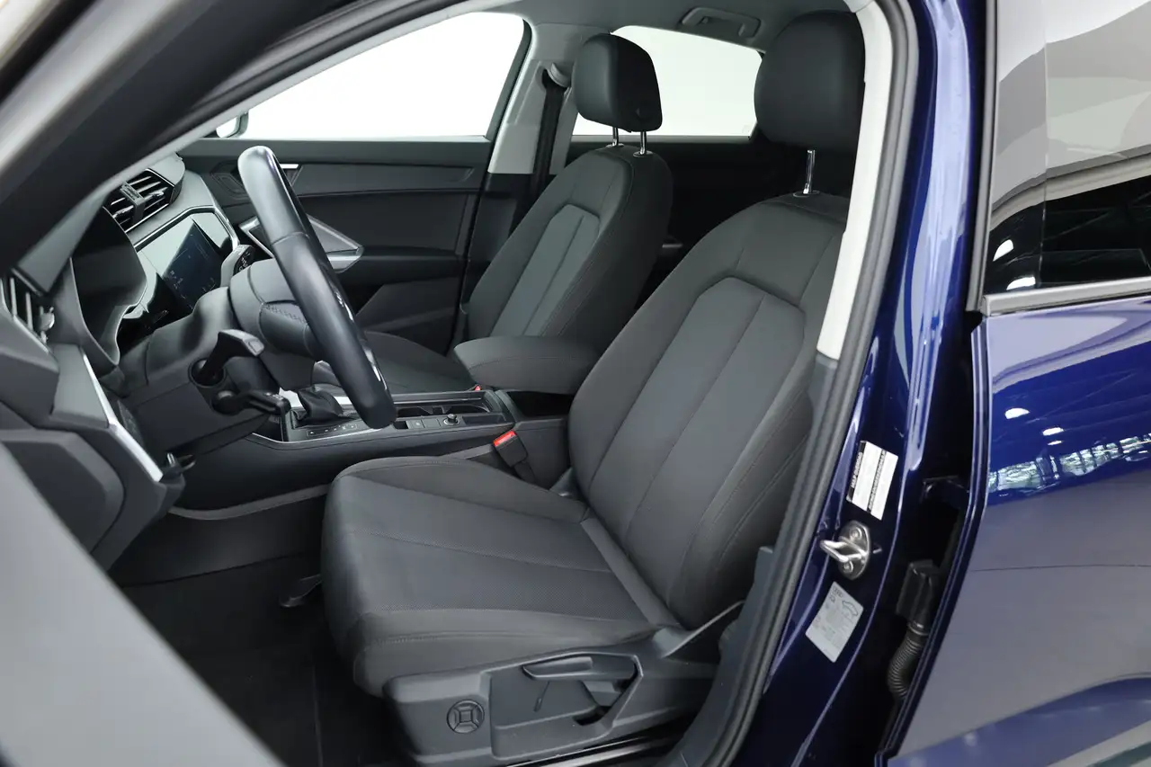 Audi Q3 Sportback 45 TFSI e S Line Elek. Trekhaak Came, миниатюра 3