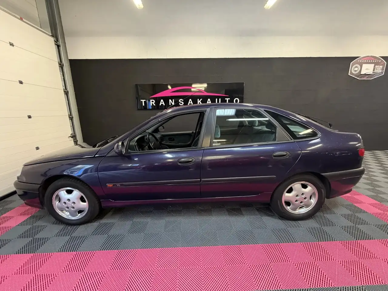 Renault Laguna 3.0 V6 170 CH GES CTRIQUES PEU DE TRES FRAIS RECENTS, foto 2