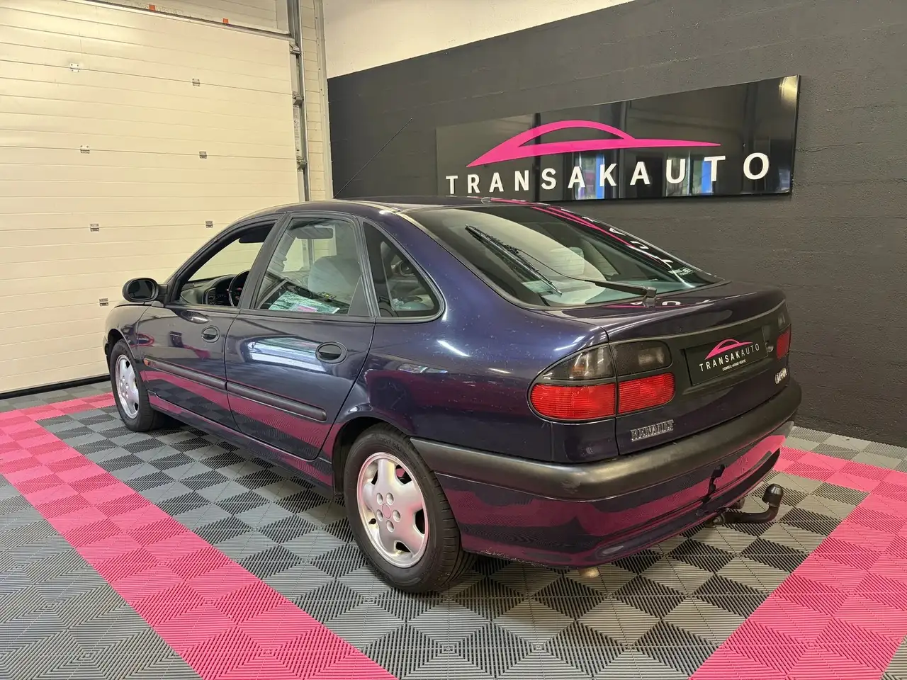 Renault Laguna 3.0 V6 170 CH GES CTRIQUES PEU DE TRES FRAIS RECENTS, foto 3