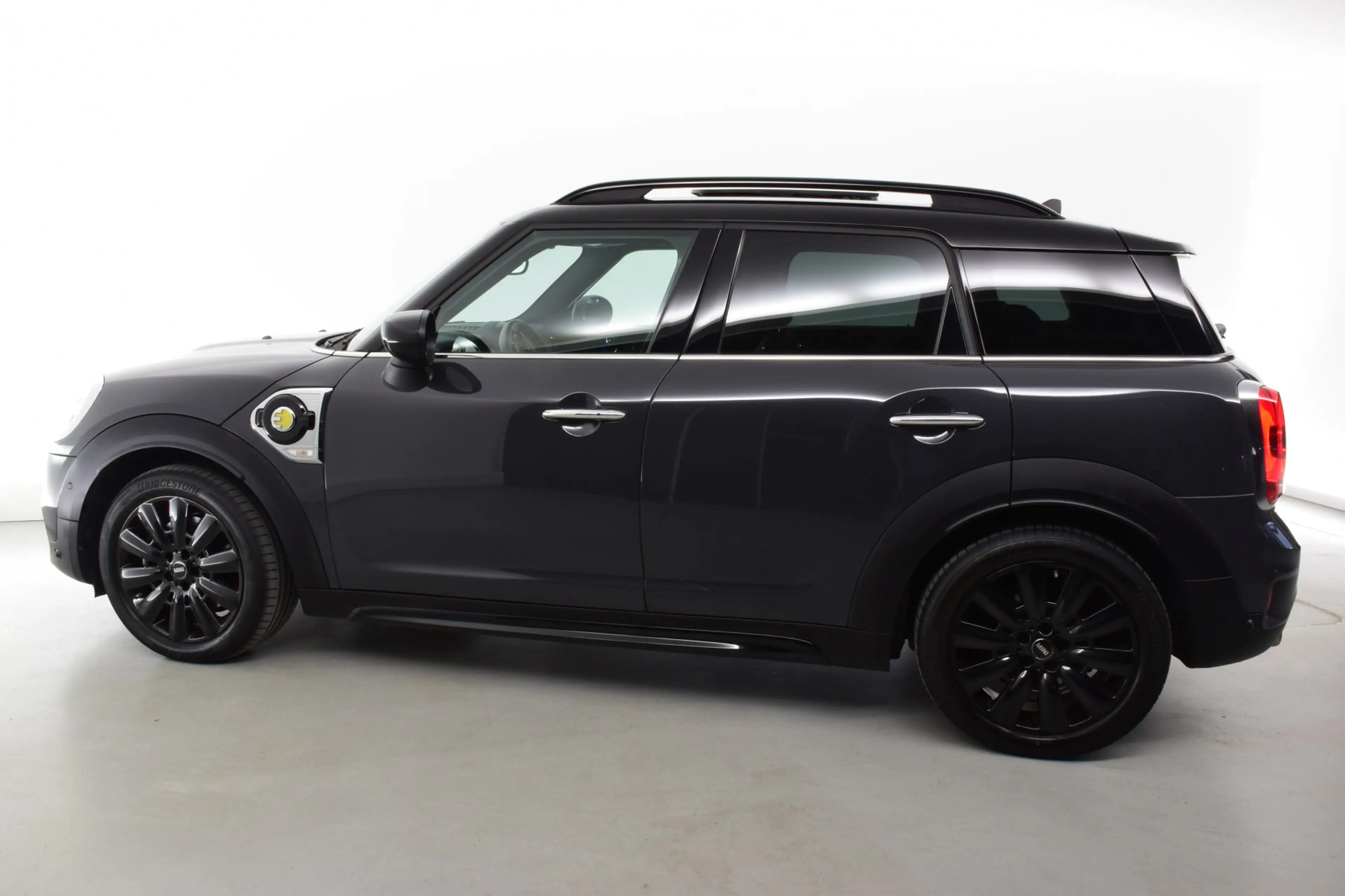 MINI Cooper SE Countryman 2.0 ALL4-PANORAMA-LEDER-HARMANKARDON-CAMERA , schu — photo 7