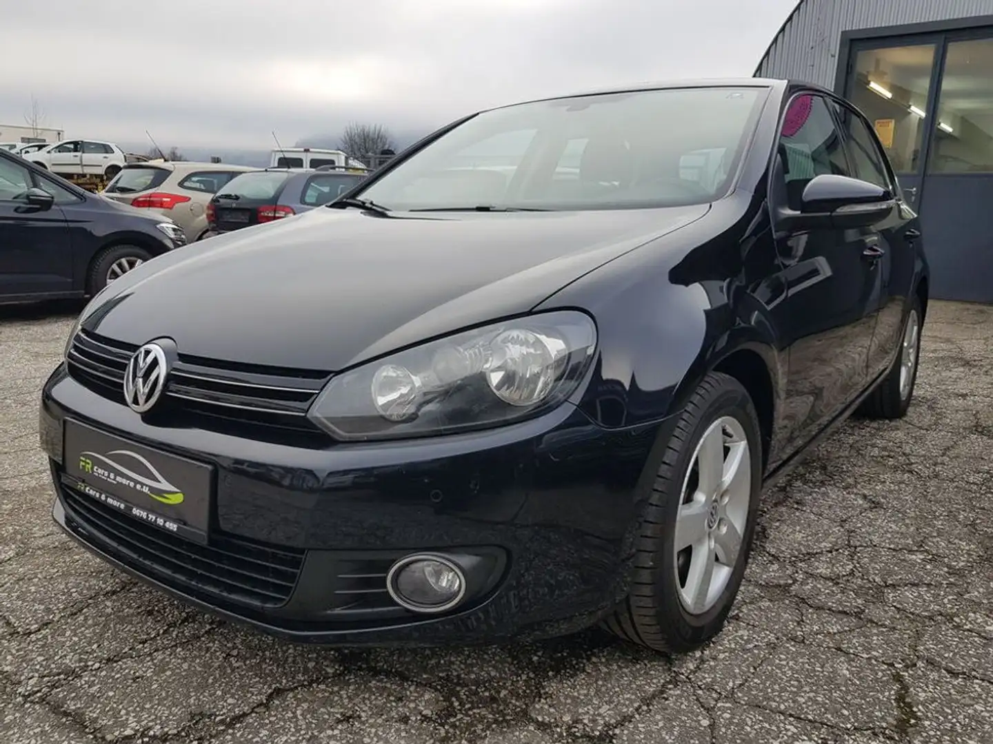 Volkswagen Golf Comfortline 2,0 TDI 4Motion Schwarz - 1