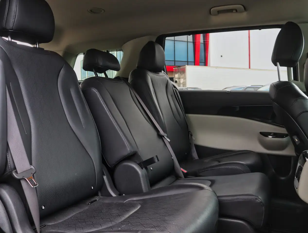 Kia Carnival fotografie Kia Carnival
