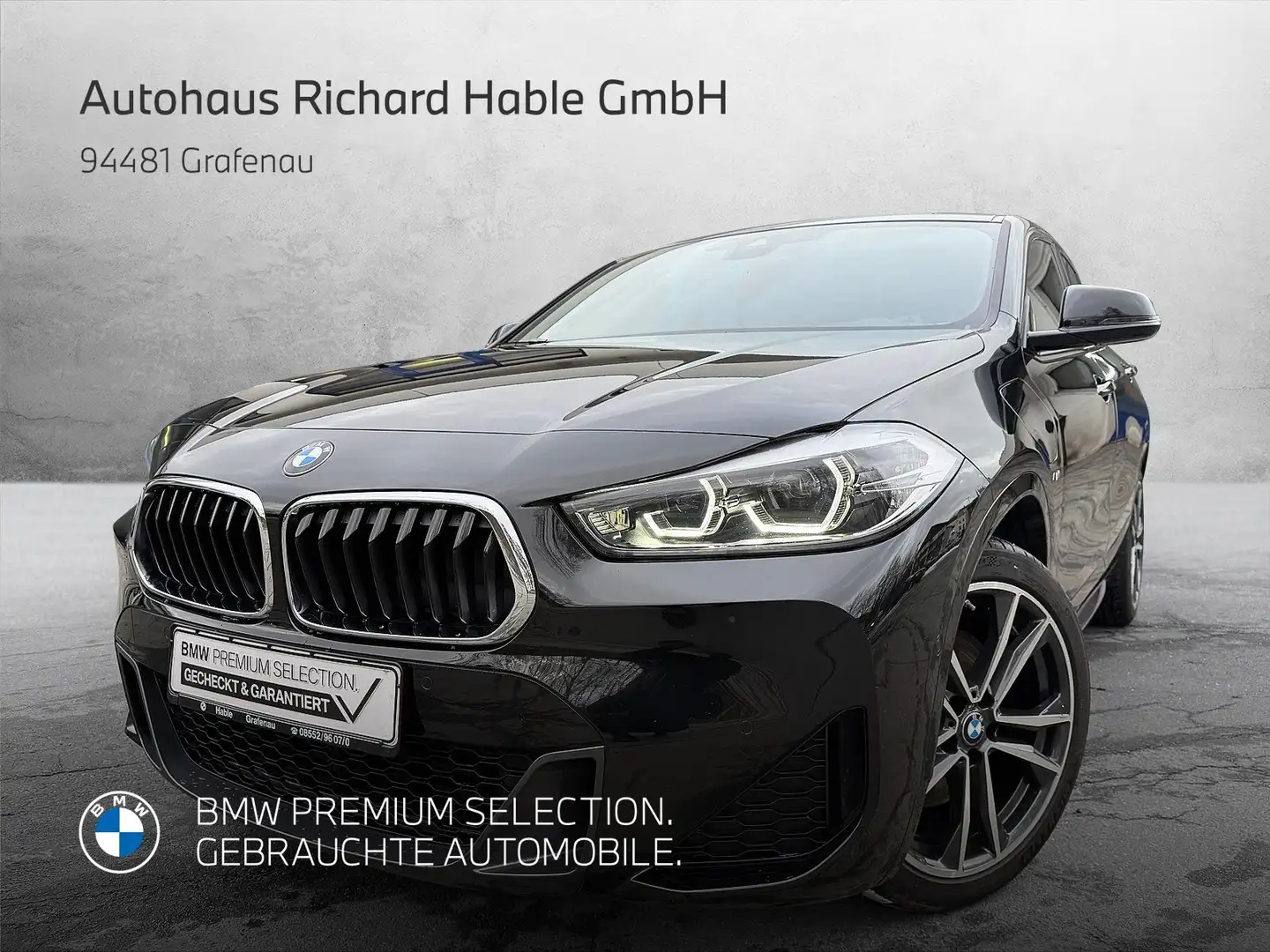 BMW X2 xDrive25e Schwarz - 1