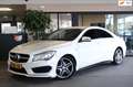 Mercedes-Benz CLA 180 AMG Navi Cruise CAM Xenon Radio LM Velgen Blanc - thumbnail 1