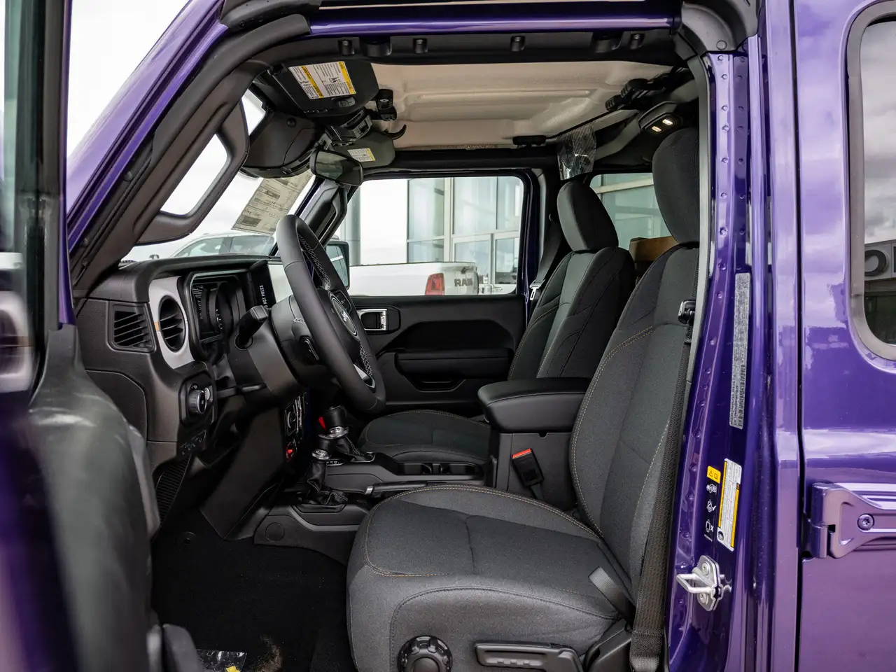 Jeep Wrangler снимка Jeep Wrangler
