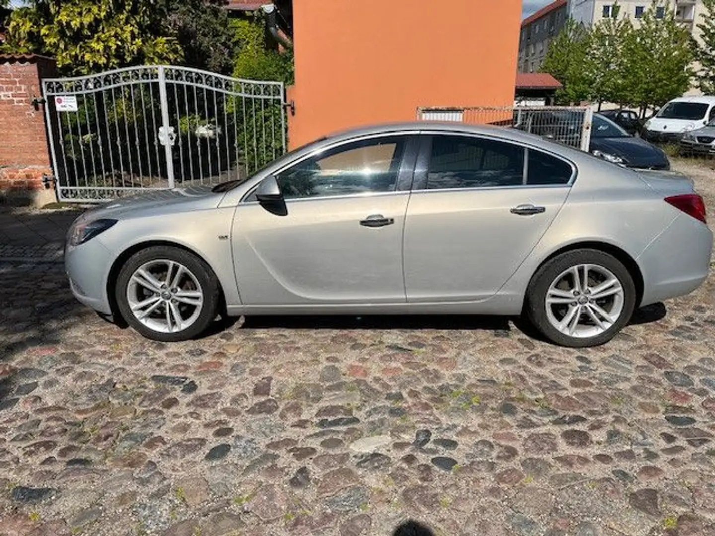 Opel Insignia A Lim. Innovation Schweller re beschädi - 2