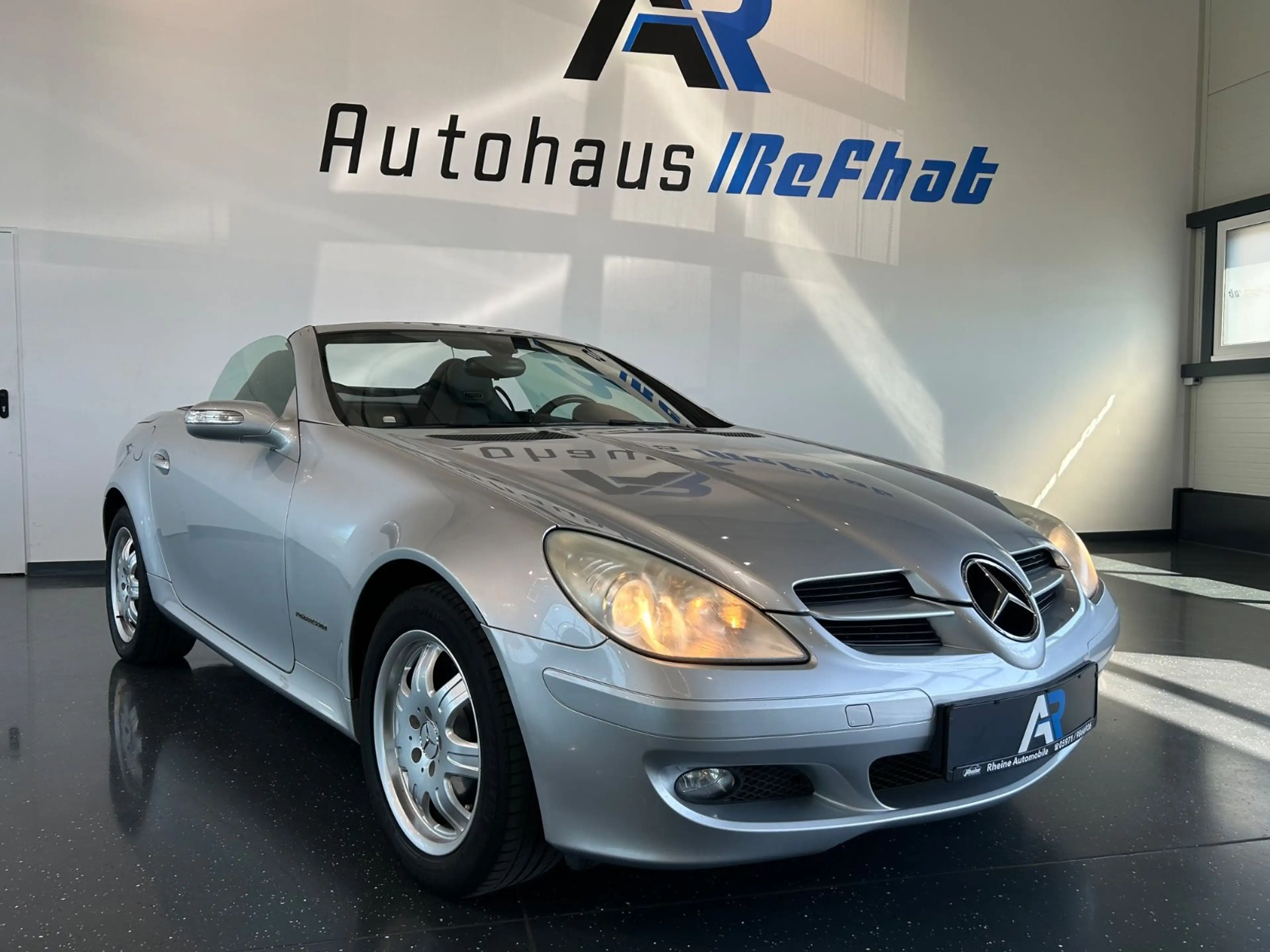 Mercedes-Benz SLK 200 Roadster Kompressor*LEDER*SHZ*NACKENHEIZ — photo 10