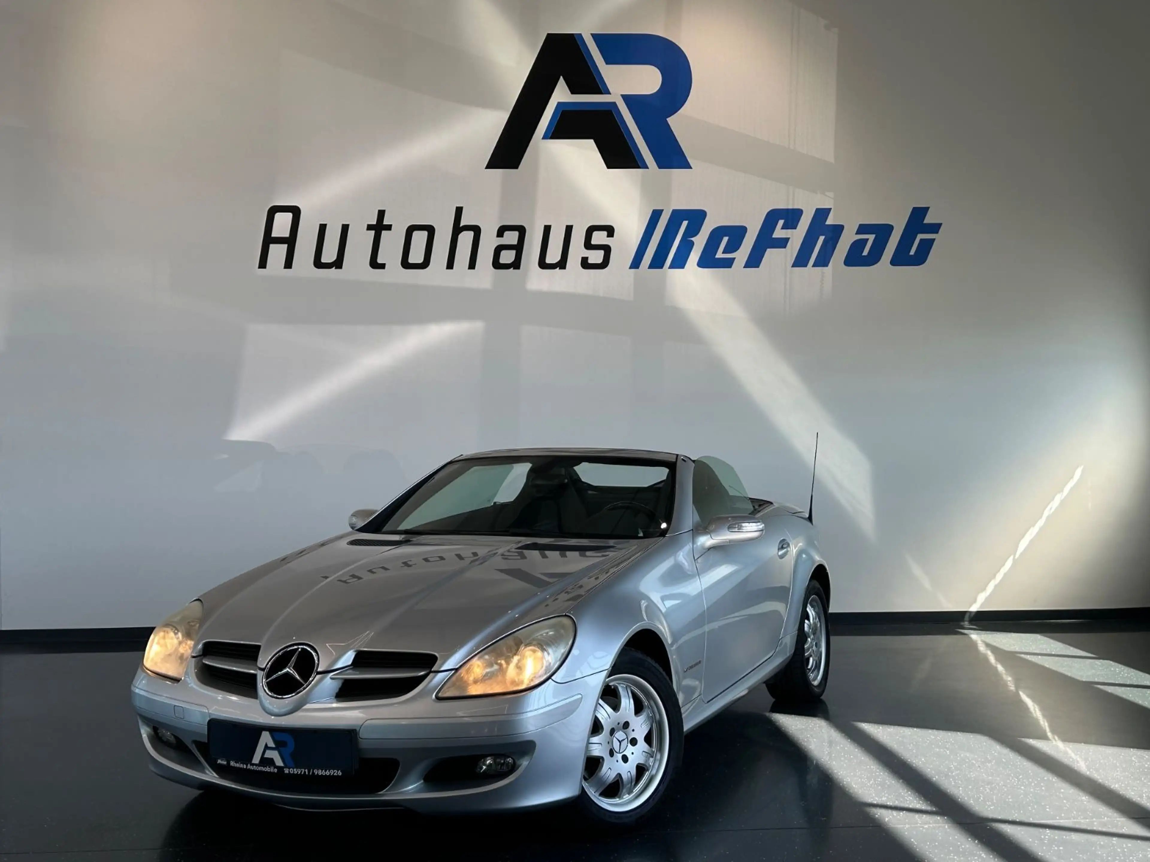 Mercedes-Benz SLK 200 Roadster Kompressor*LEDER*SHZ*NACKENHEIZ — photo 2