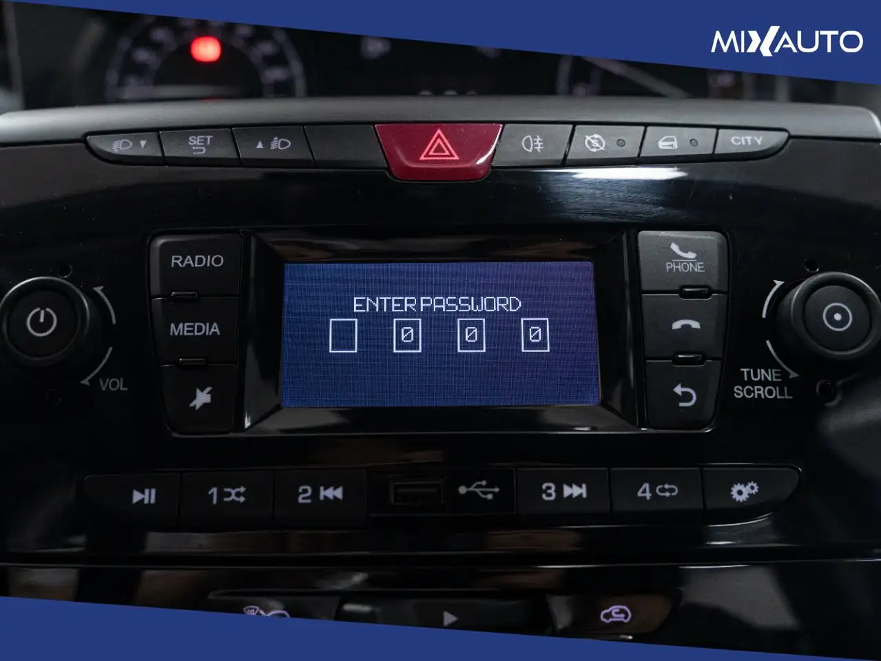 Lancia Ypsilon 1.0 Firefly Hybrid Silver 70CV 5 Porte, миниатюра 15