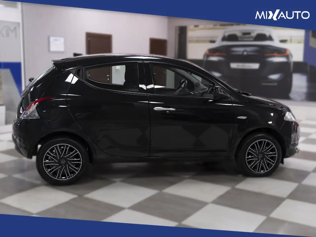Lancia Ypsilon 1.0 Firefly Hybrid Silver 70CV 5 Porte, миниатюра 6