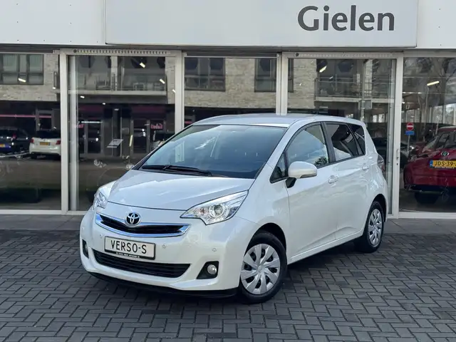 Toyota Verso-S 1.3 VVT-I CVT Automaat Aspiration Plus | Parelmoer
