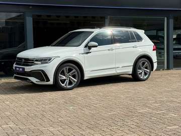1.5 TSI R-Line Volkswagen Tiguan | 3 X R | panoram