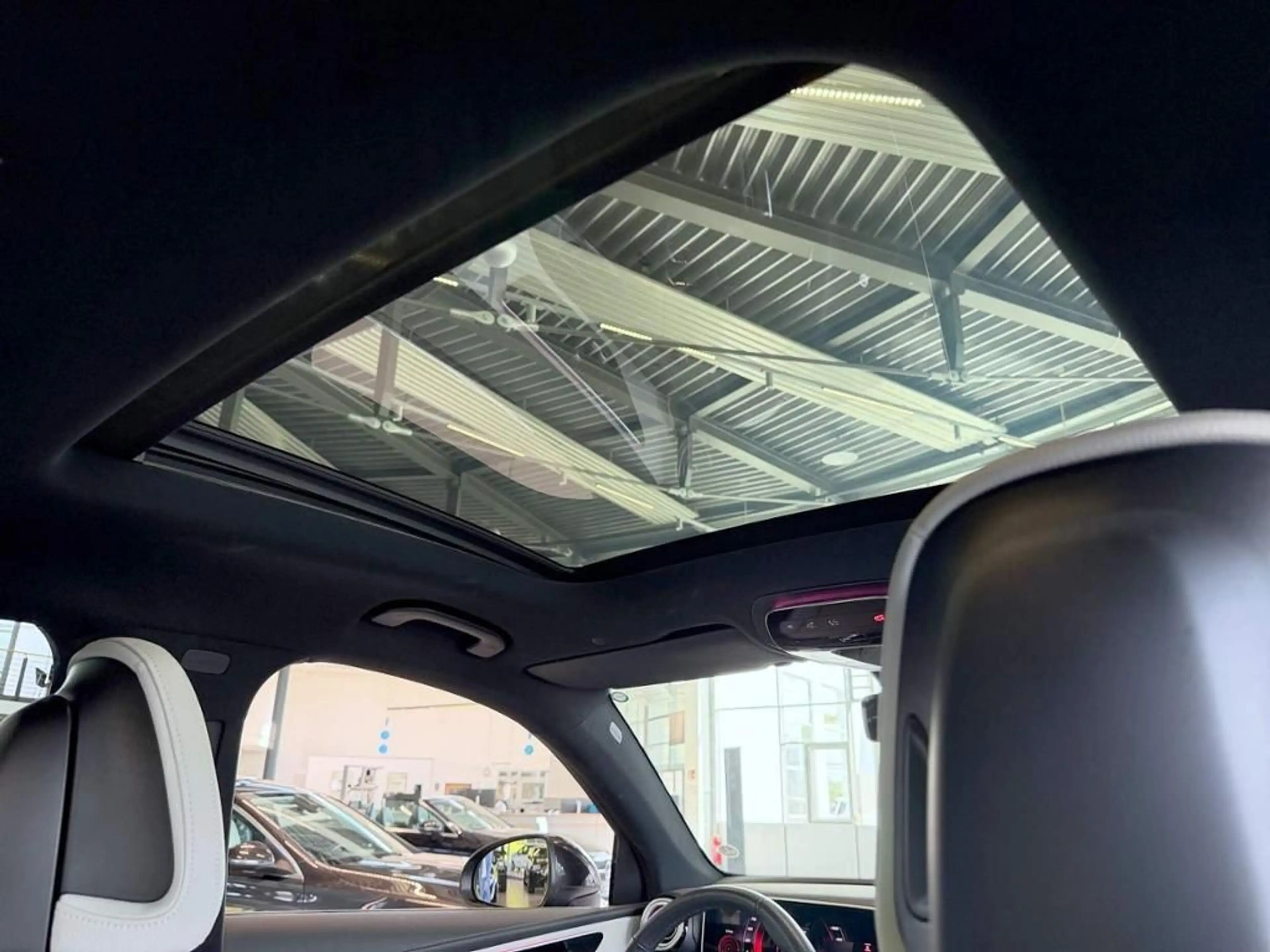 Mercedes-Benz GLC 300 de 4M Coupé AMG, Pano, grey,Burm3D,DISTR — photo 5