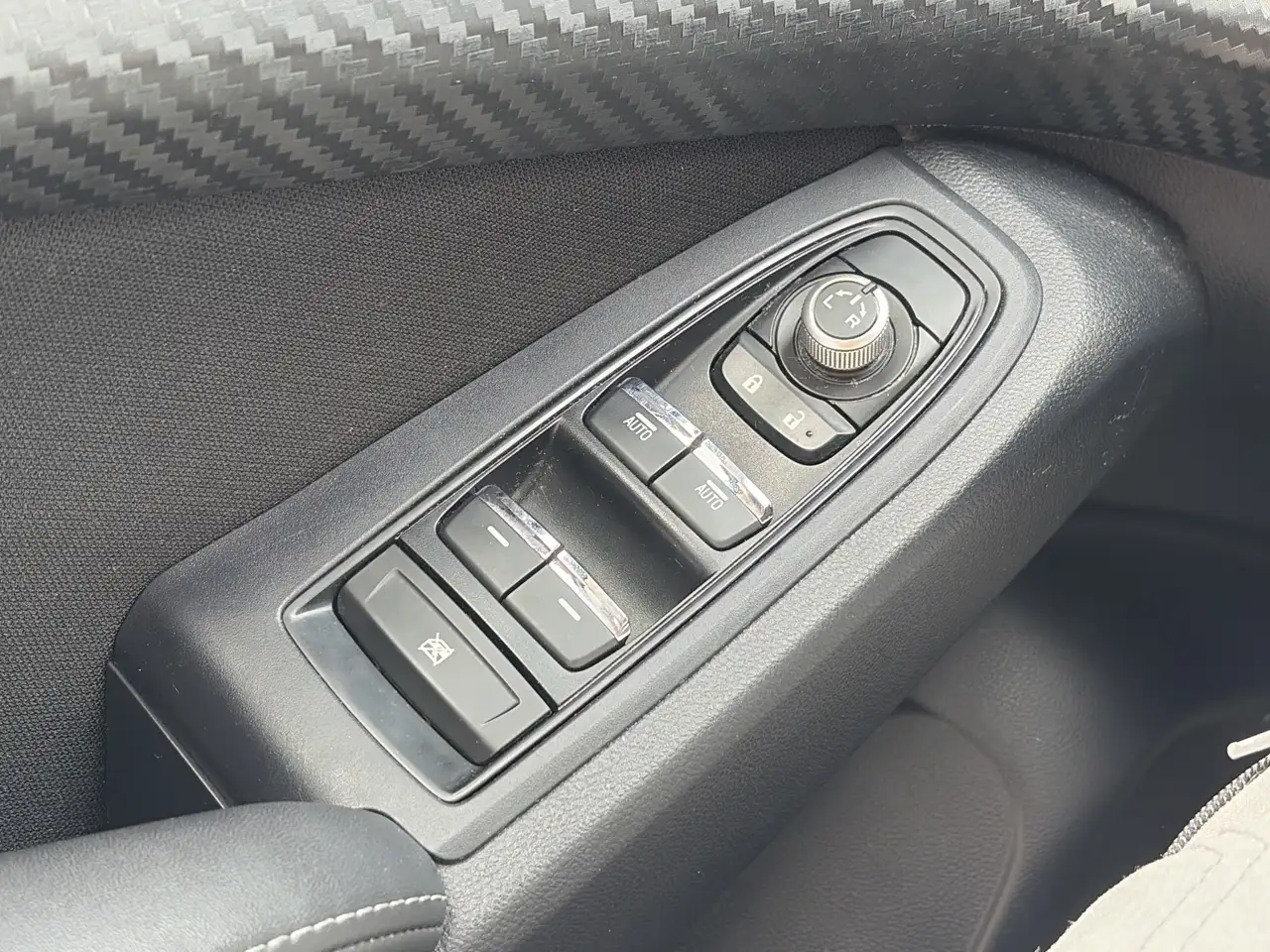 Subaru Ascent снимка Subaru Ascent