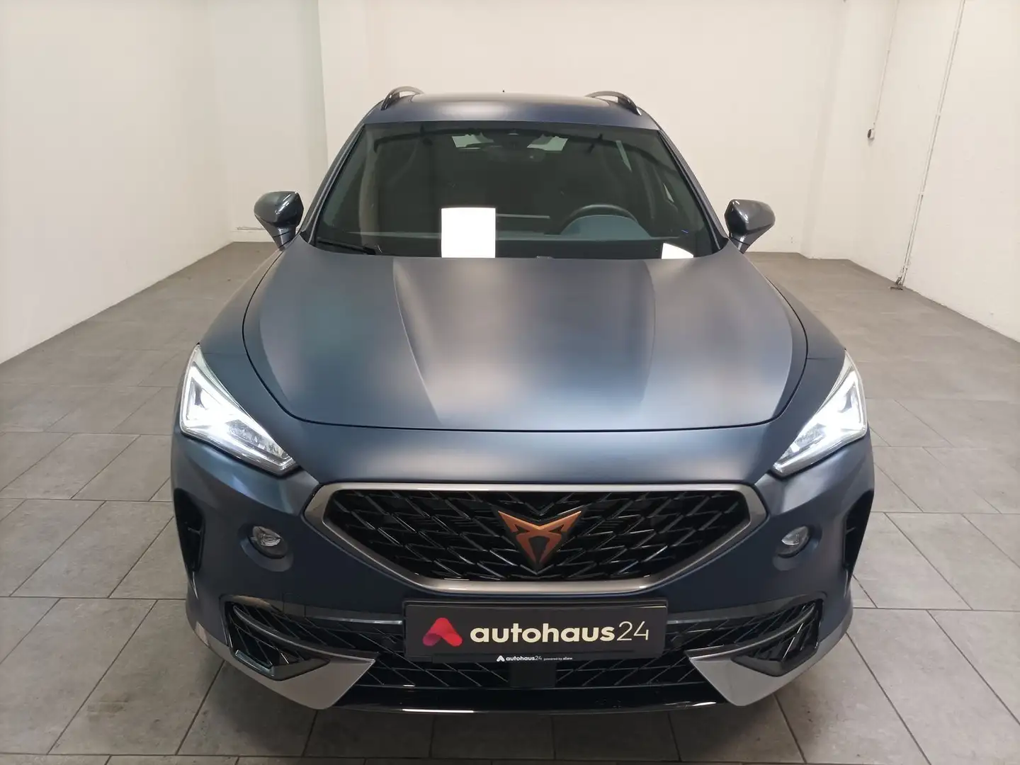 CUPRA Formentor VZ 2.0 TSI 4Drive|Navi|Pano|Beats Modrá - 2