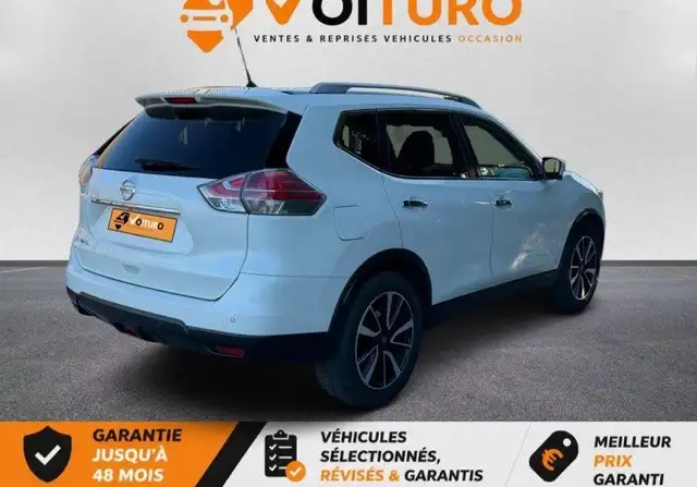 Nissan X-Trail view 4