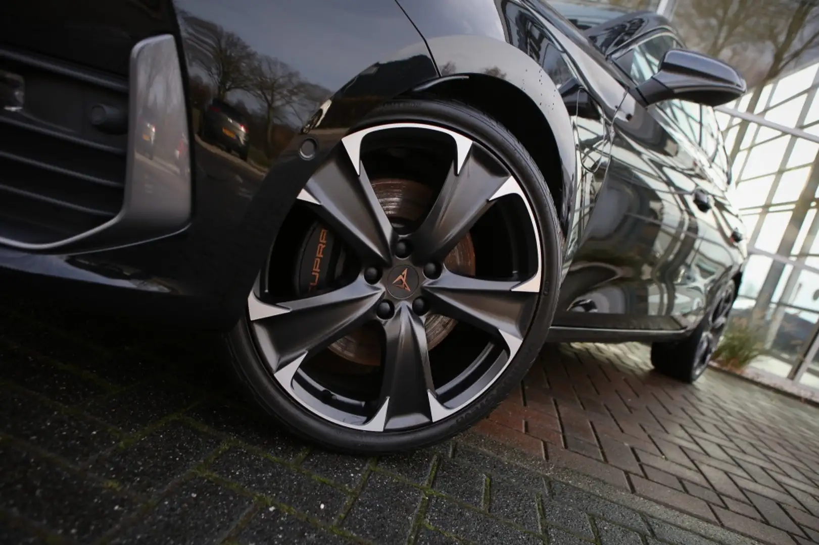 CUPRA Leon VZ e-Hybrid | 245PK | Memory | Schwarz - 2