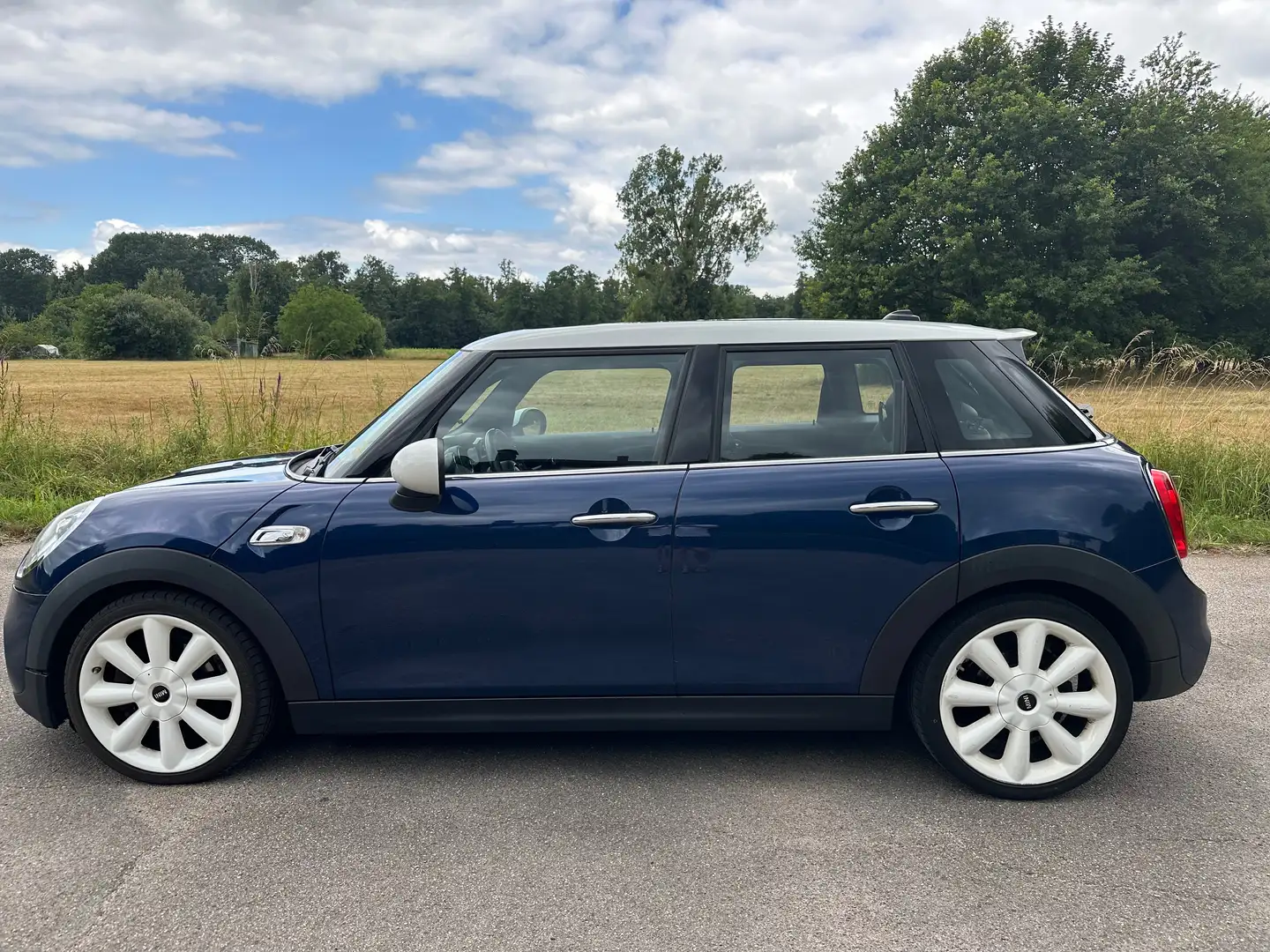 MINI Cooper SD MINI 5-TÜRER Diesel Aut. Albastru - 2