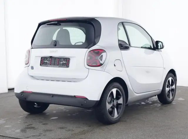 smart Fortwo view 3
