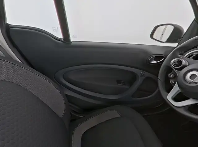 smart Fortwo view 10