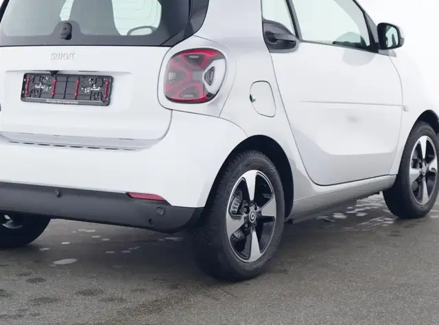 smart Fortwo view 5