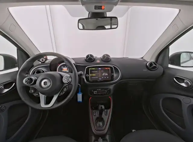 smart Fortwo view 8