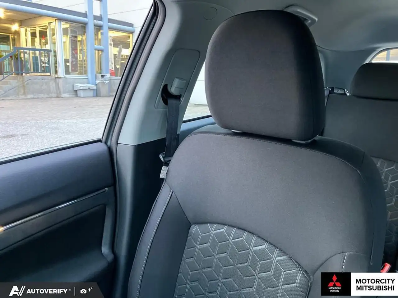 Mitsubishi RVR снимка Mitsubishi RVR