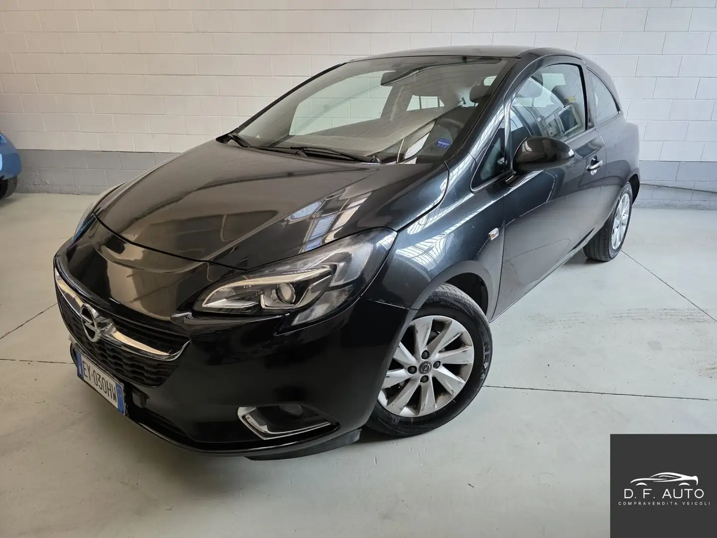 Opel Corsa Corsa 1.2 Coupé Cosmo Nero - 1