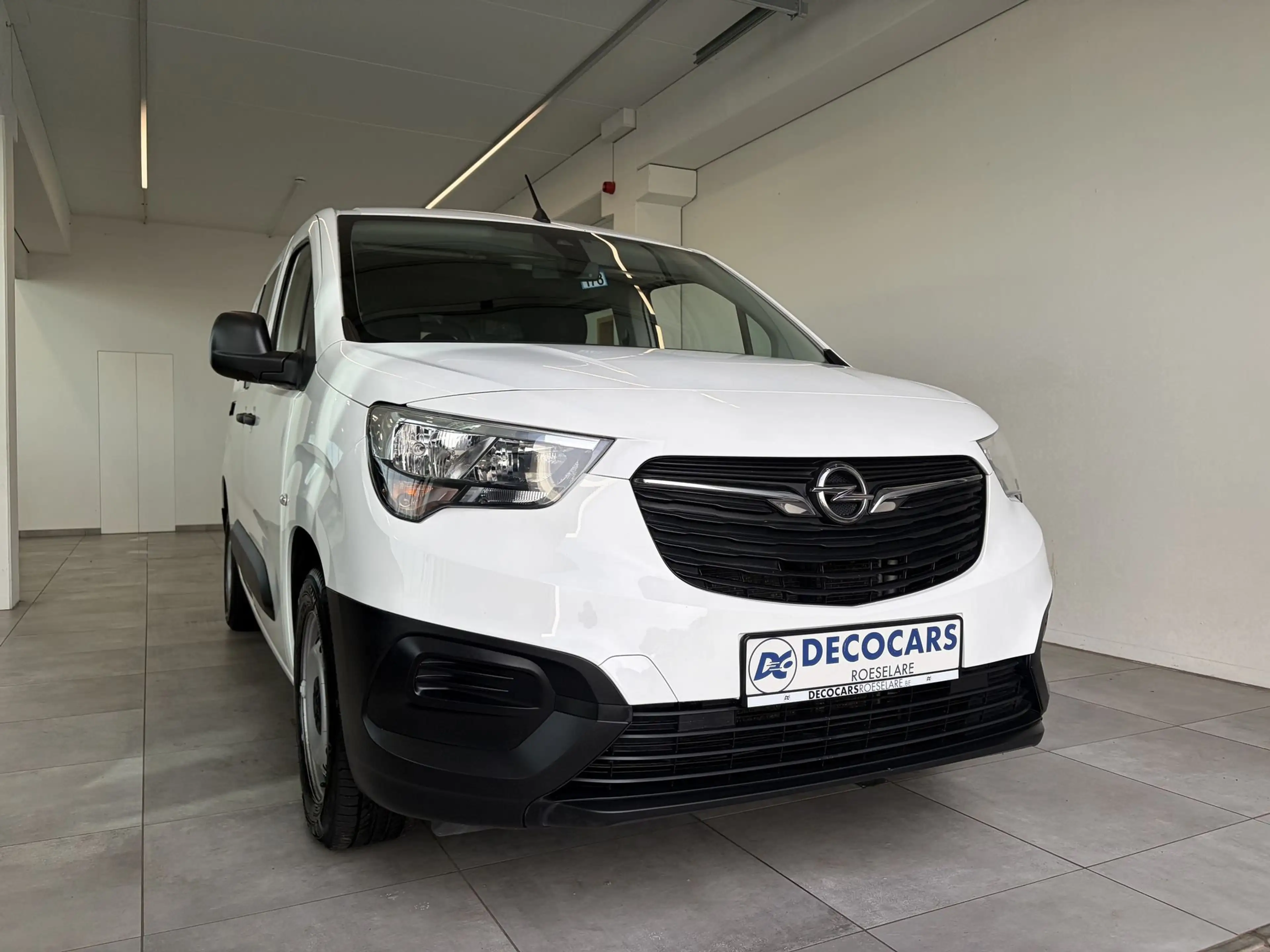 Opel Combo Dubbele Cabine / Lichte Vracht / BTW Aftrekbaar / Apple Carplay - Android Auto / Airco / — photo 4