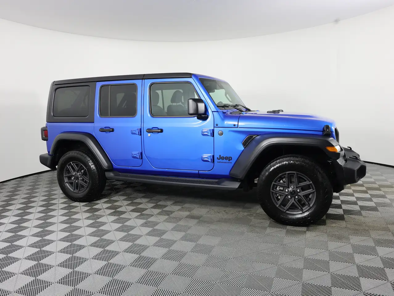 Jeep Wrangler снимка Jeep Wrangler