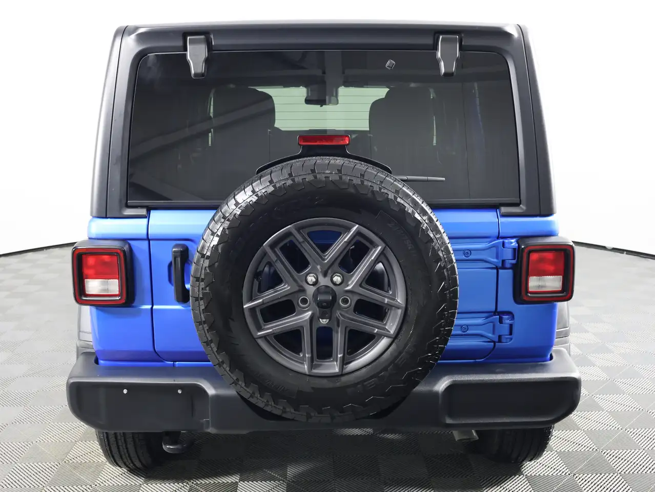 Jeep Wrangler снимка Jeep Wrangler