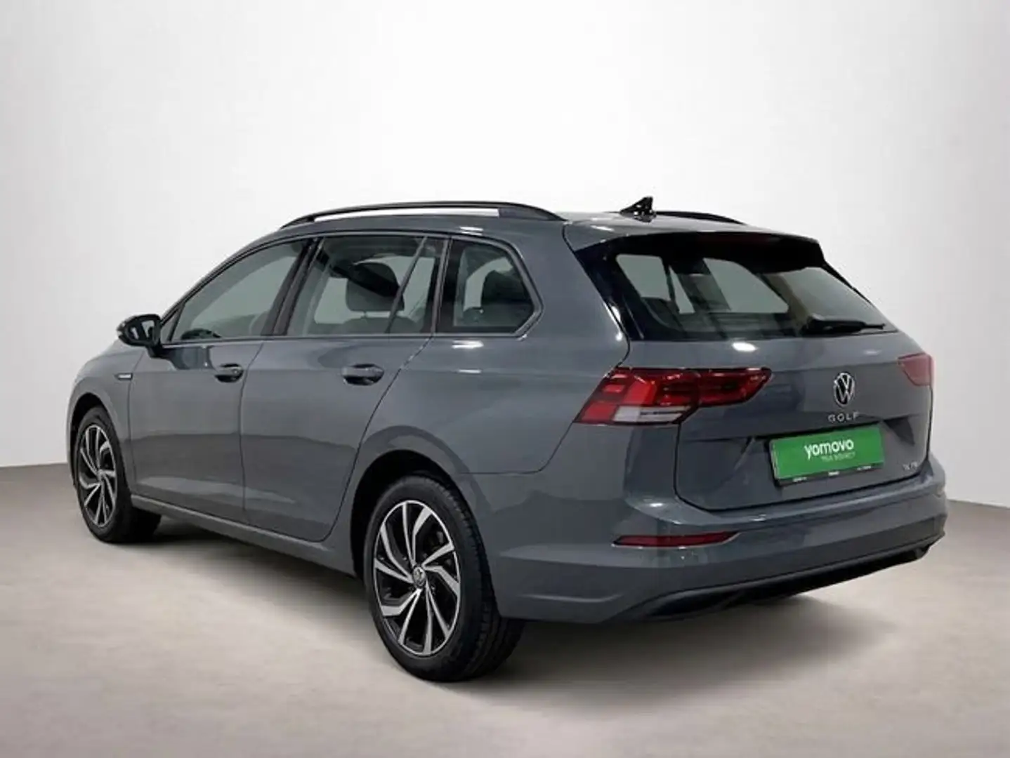 Volkswagen Golf Life 1.0 eTSI 81kW (110CV) DSG Variant Gris - 2