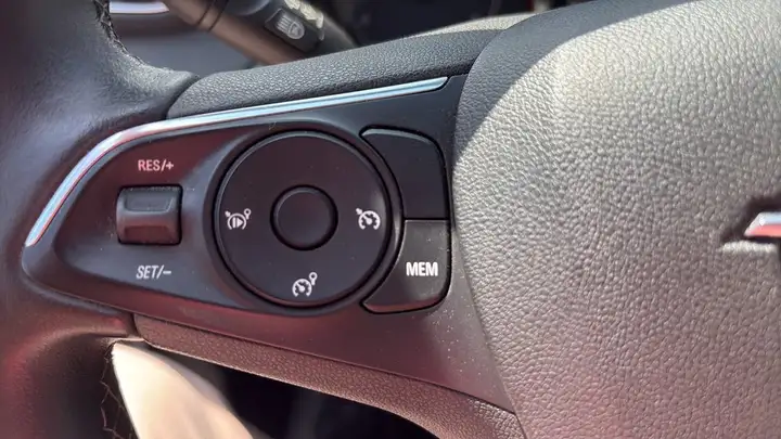 Opel Grandland X 2019, foto 24