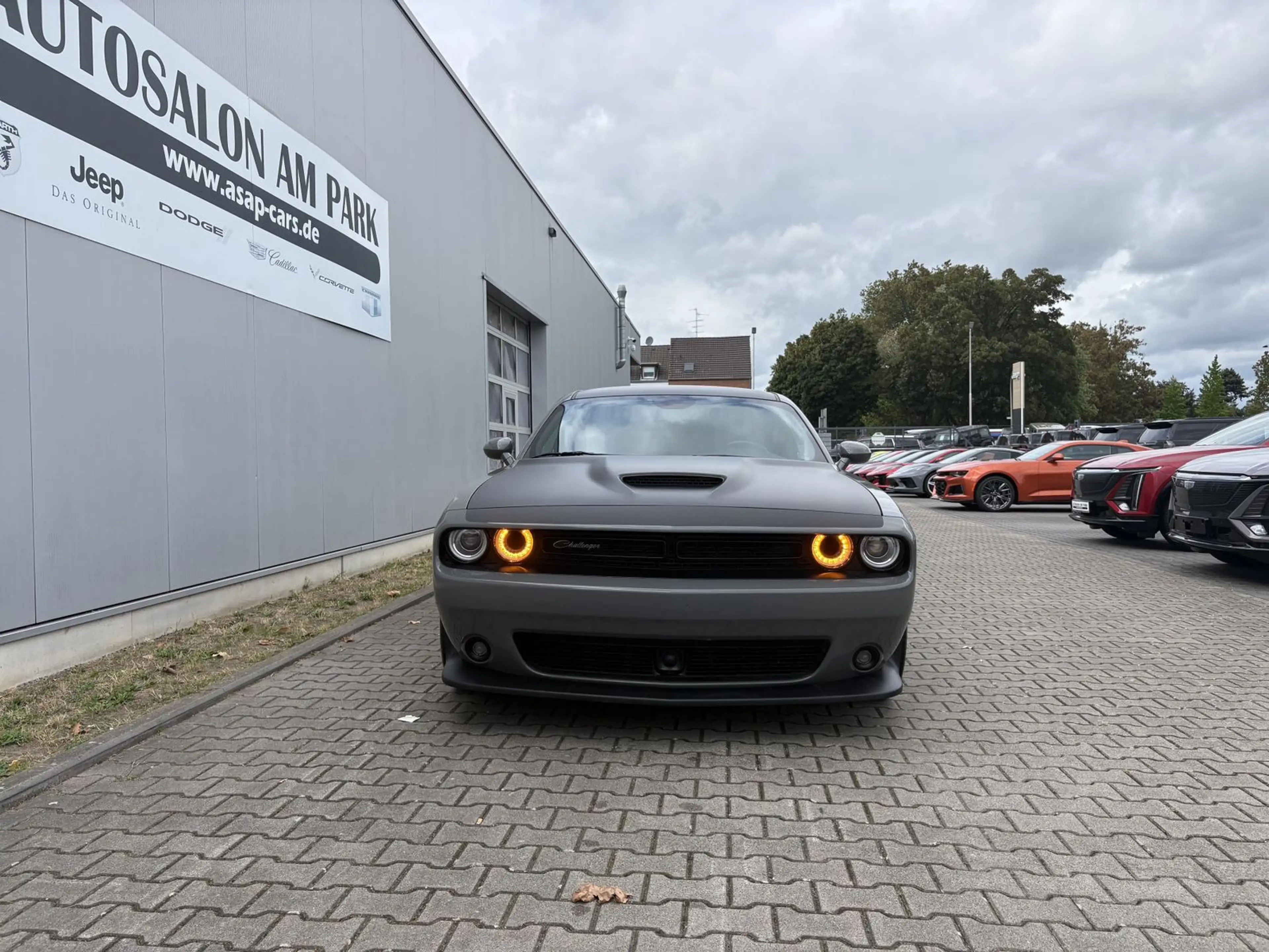 Dodge Challenger R/T T/A 5.7 V8 Last Call — photo 2