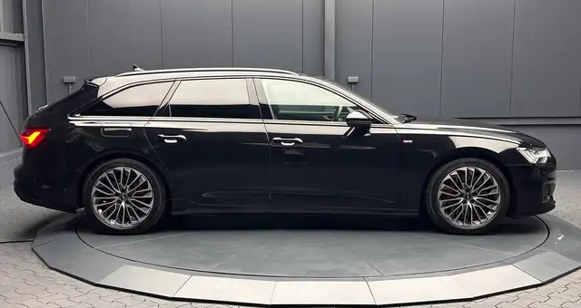 Audi A6 view 6