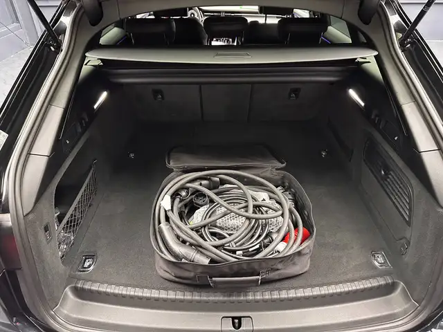 Audi A6 view 29