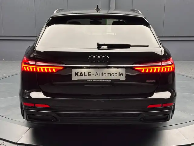 Audi A6 view 4