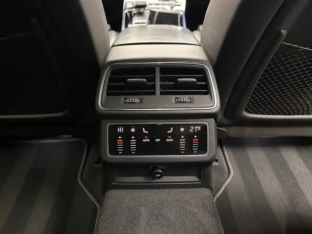 Audi A6 view 28