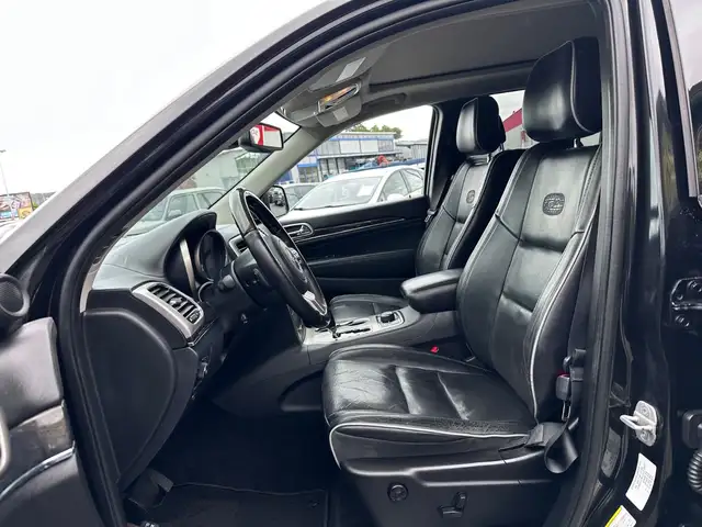 Jeep Grand Cherokee view 13