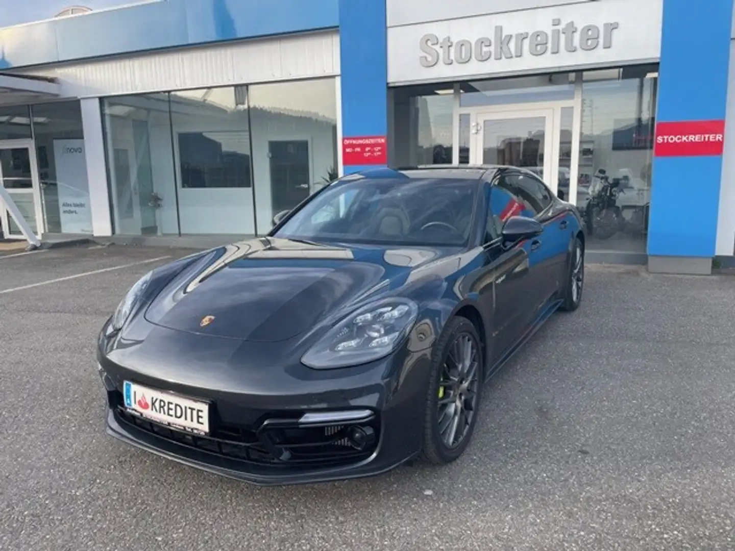 Porsche Panamera 4 E-Hybrid PHEV Aut. Grau - 1
