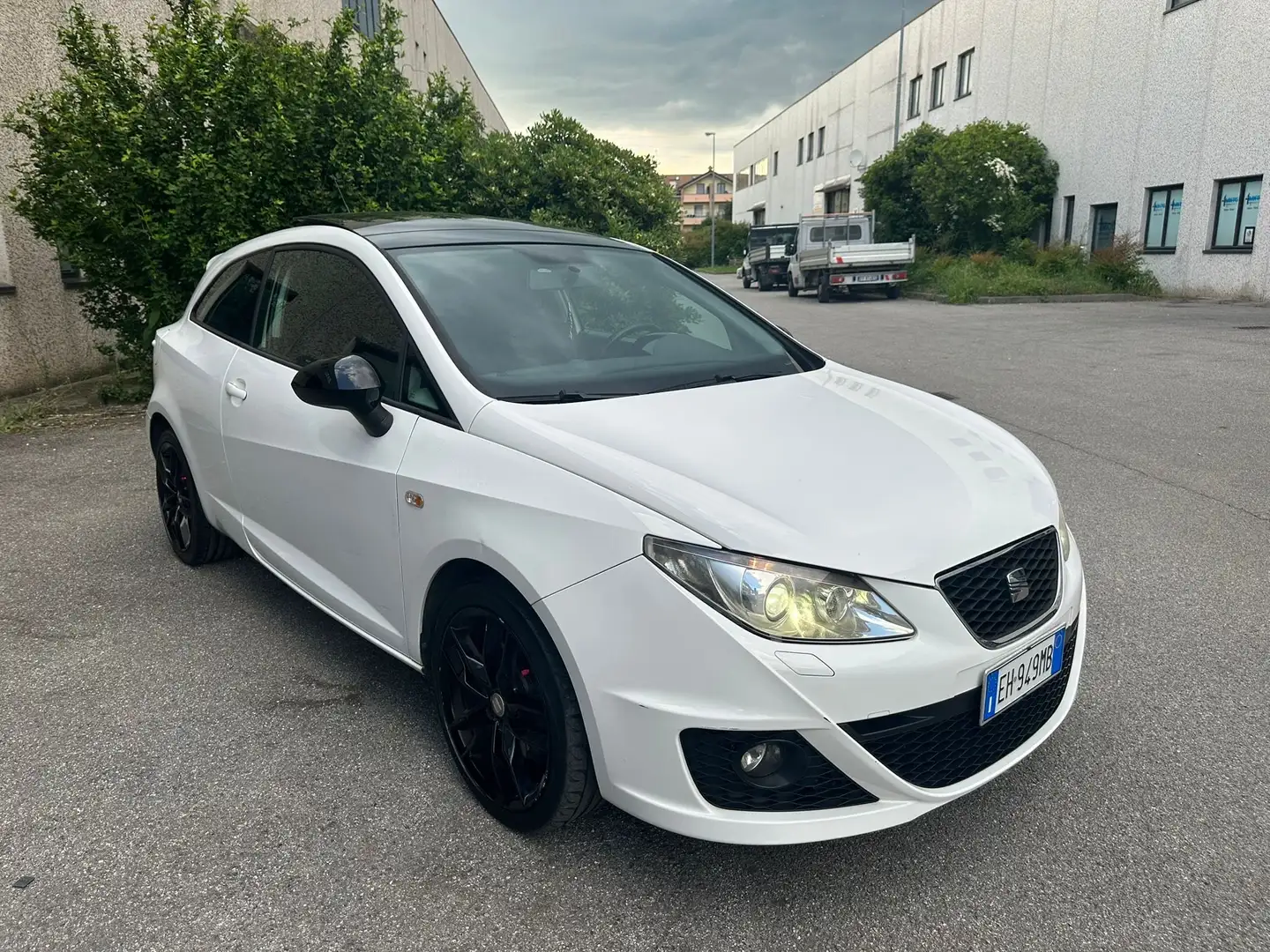 SEAT Ibiza SC 2.0 tdi cr FR - 2