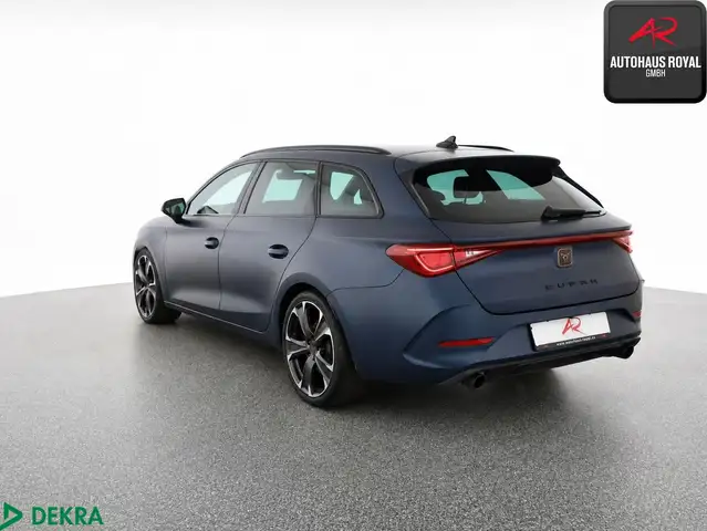 Cupra Leon view 3