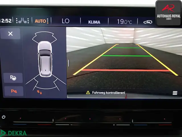 Cupra Leon view 14